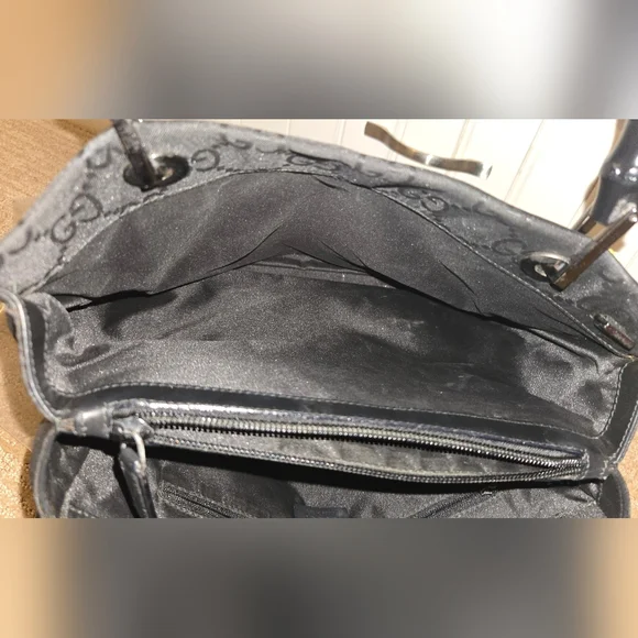 Gucci Bamboo Top Handle Tote โ Black GG Canvas โ Rare & Iconic - Picture 11 of 12